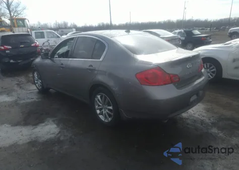 2009 Infiniti G37X z USA, uszkodzony, nr VIN JNKCV61F79M359547